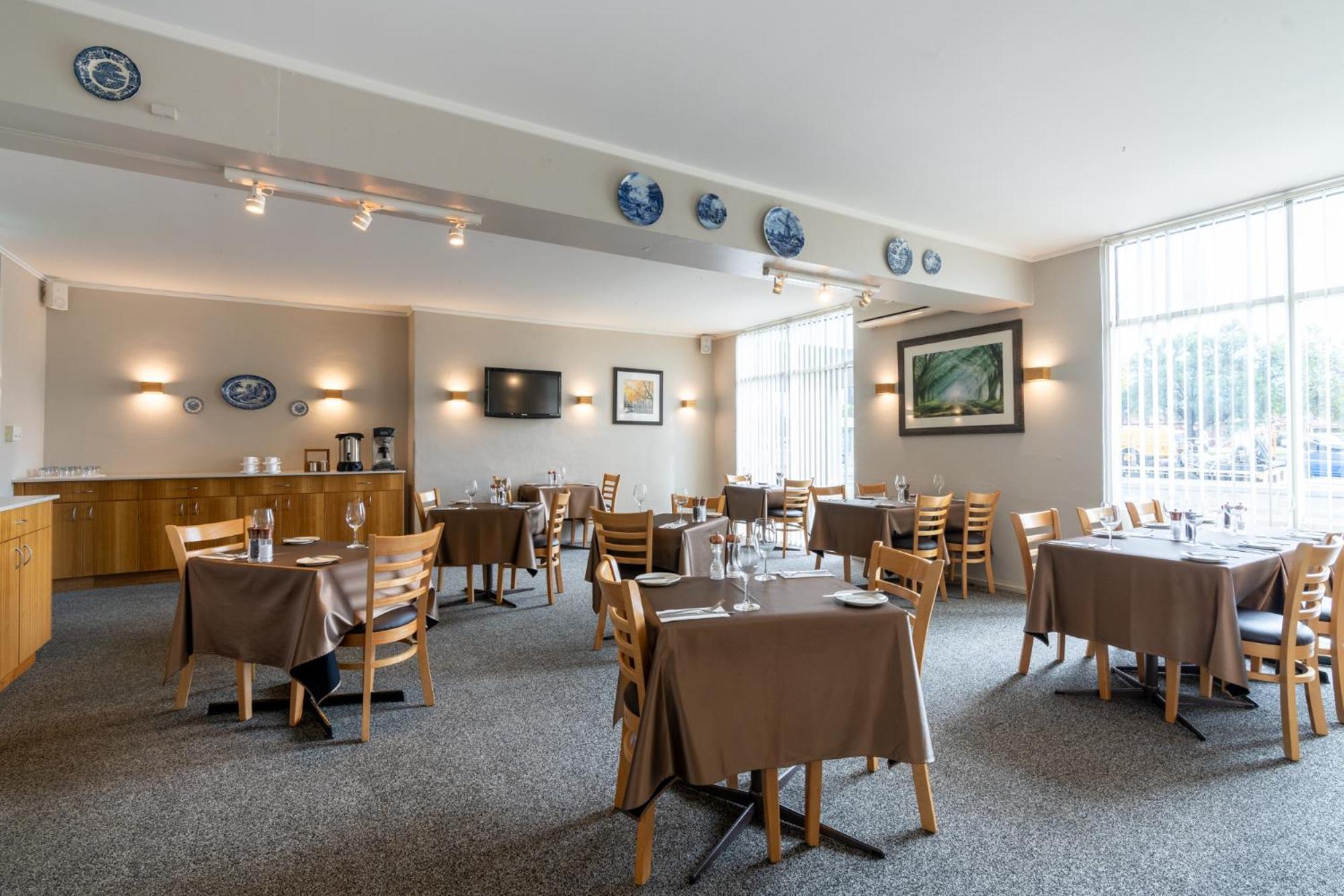 Posthouse Motor Lodge Гоулбёрн Экстерьер фото